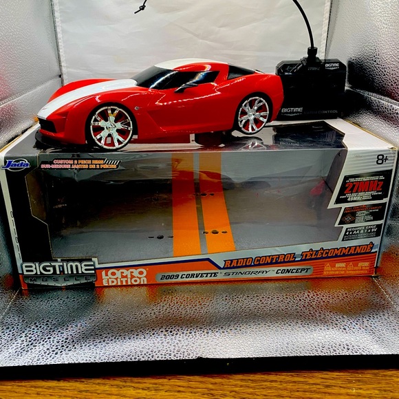 Chevy “Corvette” Stingray Remote Control Sports Car- 2009 - Picture 3 of 13